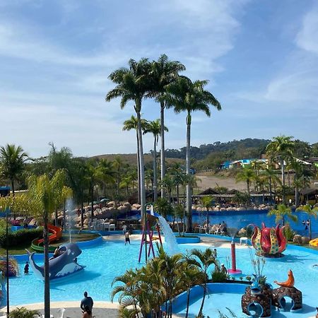 Flat Particular Adeias Das Aguas Park Resort Барра-ду-Пираи Экстерьер фото